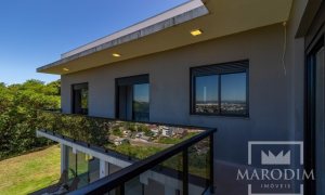 Casa com 269m², 3 dormitórios, Nao suíte, 2 vagas, no bairro Loteamento Santin em Marau