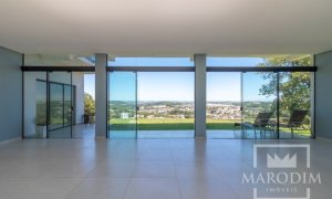 Casa com 269m², 3 dormitórios, Nao suíte, 2 vagas, no bairro Loteamento Santin em Marau