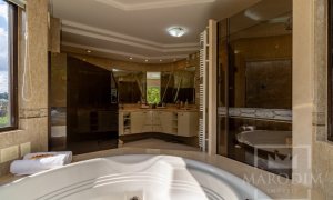 Apartamento com 275m², 3 dormitórios, Sim suíte, 2 vagas, no bairro Centro em Marau