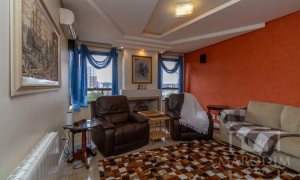 Apartamento com 275m², 3 dormitórios, Sim suíte, 2 vagas, no bairro Centro em Marau