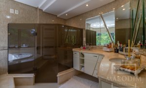 Apartamento com 275m², 3 dormitórios, Sim suíte, 2 vagas, no bairro Centro em Marau