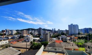 Casa com 376m², 3 dormitórios, Sim suíte, 5 vagas, no bairro Centro em Marau