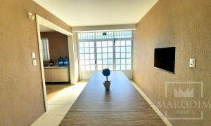 Casa com 376m², 3 dormitórios, Sim suíte, 5 vagas, no bairro Centro em Marau