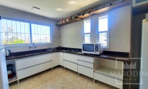 Casa com 376m², 3 dormitórios, Sim suíte, 5 vagas, no bairro Centro em Marau