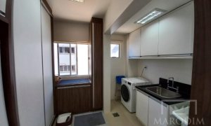 Apartamento com 204m², 4 dormitórios, Sim suíte, 2 vagas, no bairro Centro em Marau