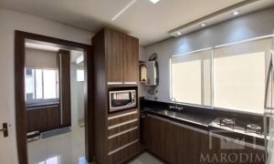 Apartamento com 204m², 4 dormitórios, Sim suíte, 2 vagas, no bairro Centro em Marau