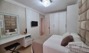 Apartamento com 204m², 4 dormitórios, Sim suíte, 2 vagas, no bairro Centro em Marau