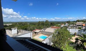 Casa com 170m², 4 dormitórios, Sim suíte, 2 vagas, no bairro Colinas Nova Marau em Marau