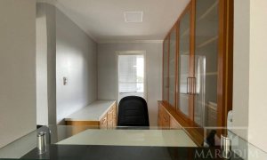 Salas/Conjuntos com 72m², Nao suíte, no bairro Centro em Marau