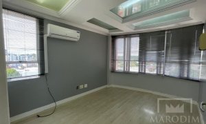 Salas/Conjuntos com 72m², Nao suíte, no bairro Centro em Marau