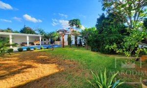 Casa com 256m², 5 dormitórios, Sim suíte, 3 vagas, no bairro Jardim das Palmeiras em Marau