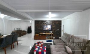 Casa com 142m², 2 dormitórios, Nao suíte, 2 vagas, no bairro Portal do Sol em Marau