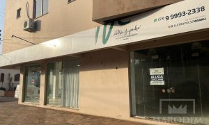 Salas/Conjuntos com 50m², Nao suíte, no bairro Centro em Marau