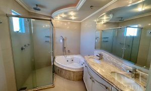 Apartamento com 204m², 3 dormitórios, Sim suíte, 2 vagas, no bairro Centro em Marau