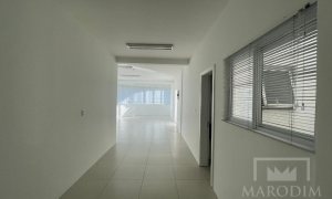 Salas/Conjuntos com 109m², Nao suíte, no bairro Centro em Marau