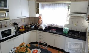 Apartamento com 71m², 2 dormitórios, Nao suíte, 1 vaga, no bairro Centro em Marau