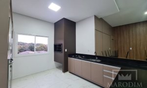 Apartamento com 78m², 2 dormitórios, Nao suíte, 2 vagas, no bairro Centro em Marau