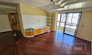 Apartamento com 123m², 3 dormitórios, Sim suíte, 1 vaga, no bairro Centro em Marau