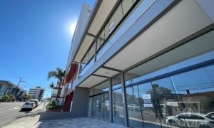 Salas/Conjuntos com 91m², Nao suíte, no bairro Centro em Marau