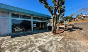 Salas/Conjuntos com 81m², Nao suíte, no bairro Santa Rita em Marau