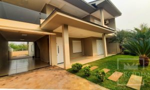 Casa com 302m², 6 dormitórios, Sim suíte, 5 vagas, no bairro Casa Com 2 Moradia em Marau