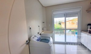 Casa com 302m², 6 dormitórios, Sim suíte, 5 vagas, no bairro Casa Com 2 Moradia em Marau