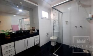 Casa com 302m², 6 dormitórios, Sim suíte, 5 vagas, no bairro Casa Com 2 Moradia em Marau