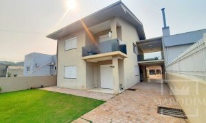 Casa com 302m², 6 dormitórios, Sim suíte, 5 vagas, no bairro Casa Com 2 Moradia em Marau