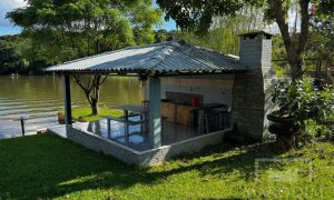 Sítio com 85m², 3 dormitórios, Nao suíte, 2 vagas, no bairro Barragem Capingui em Marau