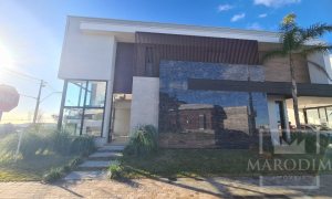 Casa com 265m², 3 dormitórios, Nao suíte, 2 vagas, no bairro Rodovia ERS 324 em Marau