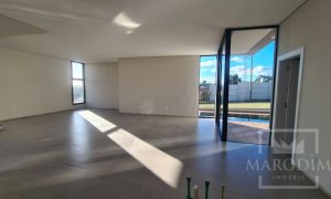 Casa com 265m², 3 dormitórios, Nao suíte, 2 vagas, no bairro Rodovia ERS 324 em Marau