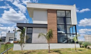 Casa com 265m², 3 dormitórios, Nao suíte, 2 vagas, no bairro Rodovia ERS 324 em Marau
