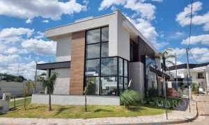 Casa com 265m², 3 dormitórios, Nao suíte, 2 vagas, no bairro Rodovia ERS 324 em Marau