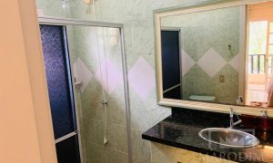 Chácara com 200m², 4 dormitórios, Sim suíte, 2 vagas, no bairro Barragem Capingui em Marau