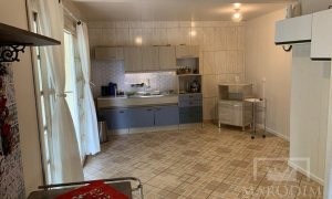 Chácara com 200m², 4 dormitórios, Sim suíte, 2 vagas, no bairro Barragem Capingui em Marau