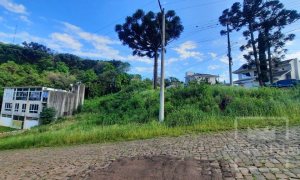 Terreno com 686m², Nao suíte, no bairro Loteamento Scortegagna em Marau