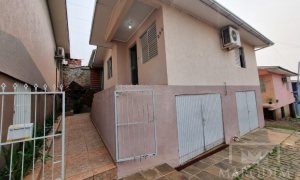 Casa com 103m², 2 dormitórios, Nao suíte, 2 vagas, no bairro Santa Rita em Marau