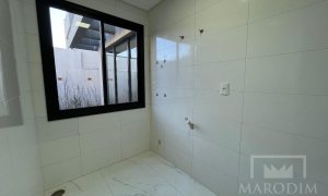 Sobrado com 150m², 2 dormitórios, Nao suíte, 2 vagas, no bairro Loteamento Colina em Marau