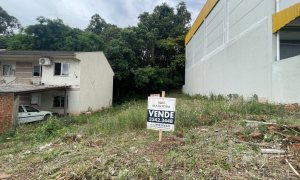 Terreno com 302m², Nao suíte, no bairro Portal do Sol em Marau