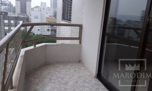 Apartamento com 100m², 2 dormitórios, Nao suíte, 1 vaga, no bairro Centro em Marau