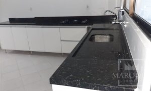Apartamento com 100m², 2 dormitórios, Nao suíte, 1 vaga, no bairro Centro em Marau