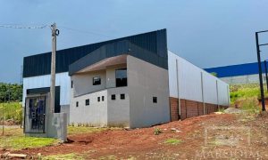 Pavilhão com 985m², Nao suíte, no bairro Distrito Industrial em Marau