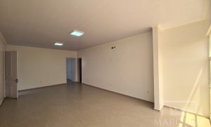 Salas/Conjuntos com 136m², Nao suíte, no bairro Centro em Marau