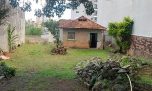 Oportunidade de Negócio com 750m², Nao suíte, no bairro Centro em Passo Fundo