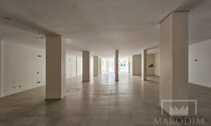 Salas/Conjuntos com 319m², Nao suíte, no bairro Centro em Marau