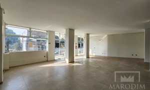 Salas/Conjuntos com 319m², Nao suíte, no bairro Centro em Marau