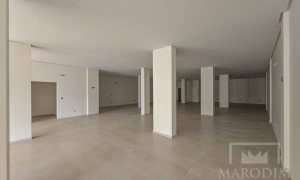 Salas/Conjuntos com 319m², Nao suíte, no bairro Centro em Marau