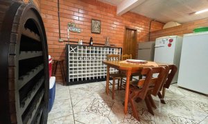 Sítio com 5156m², 3 dormitórios, Sim suíte, no bairro Interior em Marau