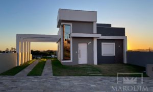 Casa com 63m², 2 dormitórios, Nao suíte, 2 vagas, no bairro Villa Bella em Marau