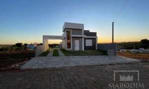 Casa com 63m², 2 dormitórios, Nao suíte, 2 vagas, no bairro Villa Bella em Marau